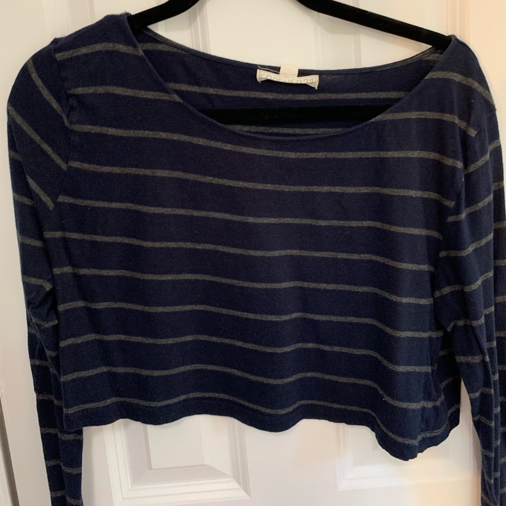 Cropped long sleeve